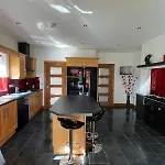 Tatil Evi Fabulous 4 Bedroom House, Gateway To Connemara *