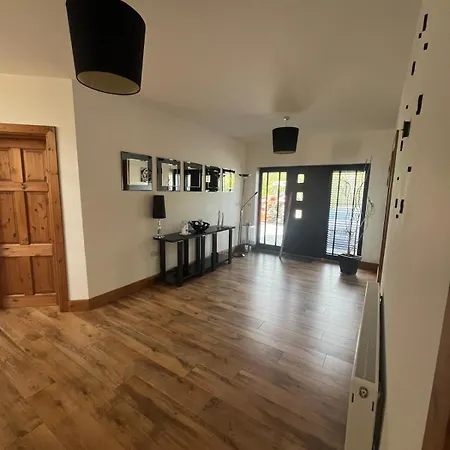 Fabulous 4 Bedroom House, Gateway To Connemara Galway