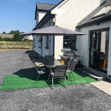 Fabulous 4 Bedroom House, Gateway To Connemara Galway