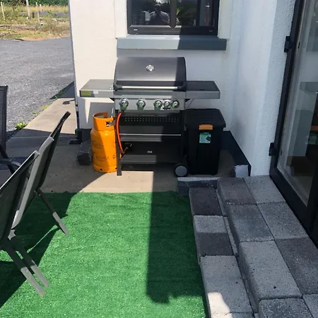 Fabulous 4 Bedroom House, Gateway To Connemara Galway