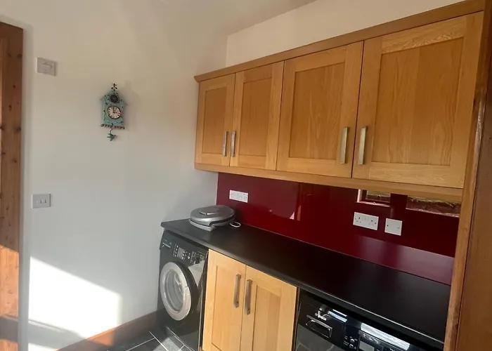 Fabulous 4 Bedroom House, Gateway To Connemara