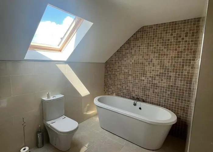 펜션 Fabulous 4 Bedroom House, Gateway To Connemara 골웨이