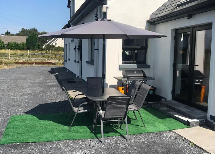 Fabulous 4 Bedroom House, Gateway To Connemara 골웨이