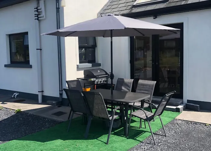 Fabulous 4 Bedroom House, Gateway To Connemara * Galway
